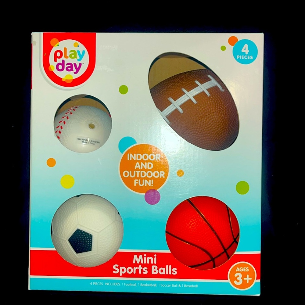 Mini Sports Balls Set Ages 3+ NWT‎ Play Day